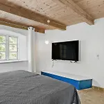 펜션 3 Bedroom Awesome In Klemensker