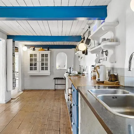 בית נופש 3 Bedroom Awesome In Klemensker