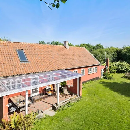 3 Bedroom Awesome In