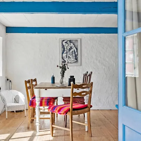 3 Bedroom Awesome In *