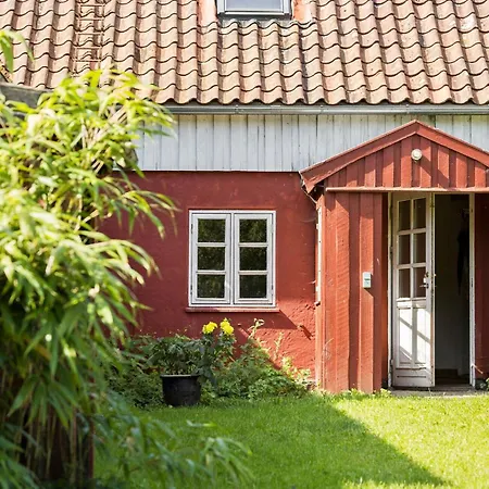 3 Bedroom Awesome In *